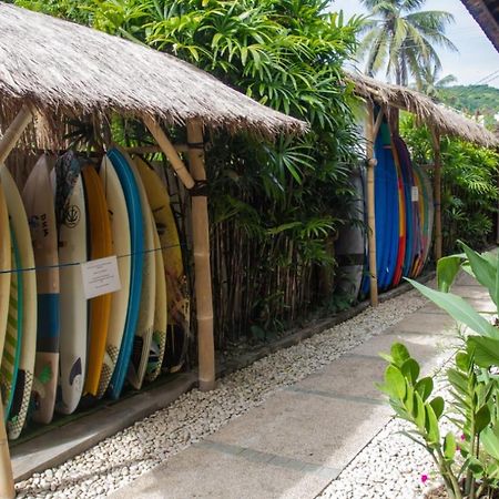 Dhm Surf VillaKuta  エクステリア 写真